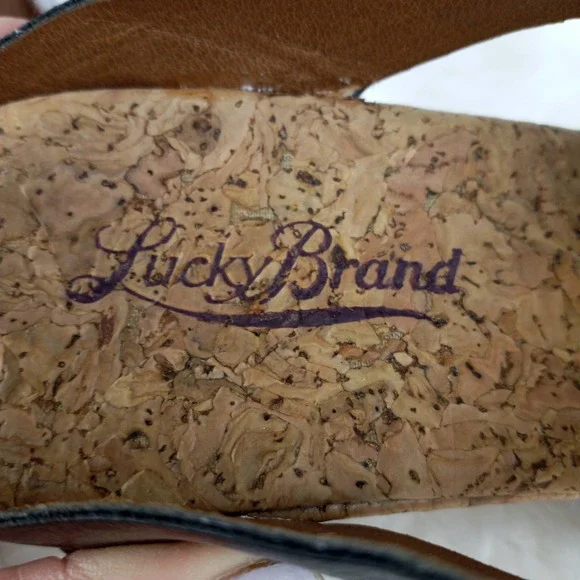 LUCKY BRAND~Black Strappy Cork Wedges~8B - Picture 7 of 9